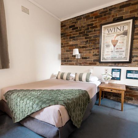 Hornsby Inn Екстериор снимка