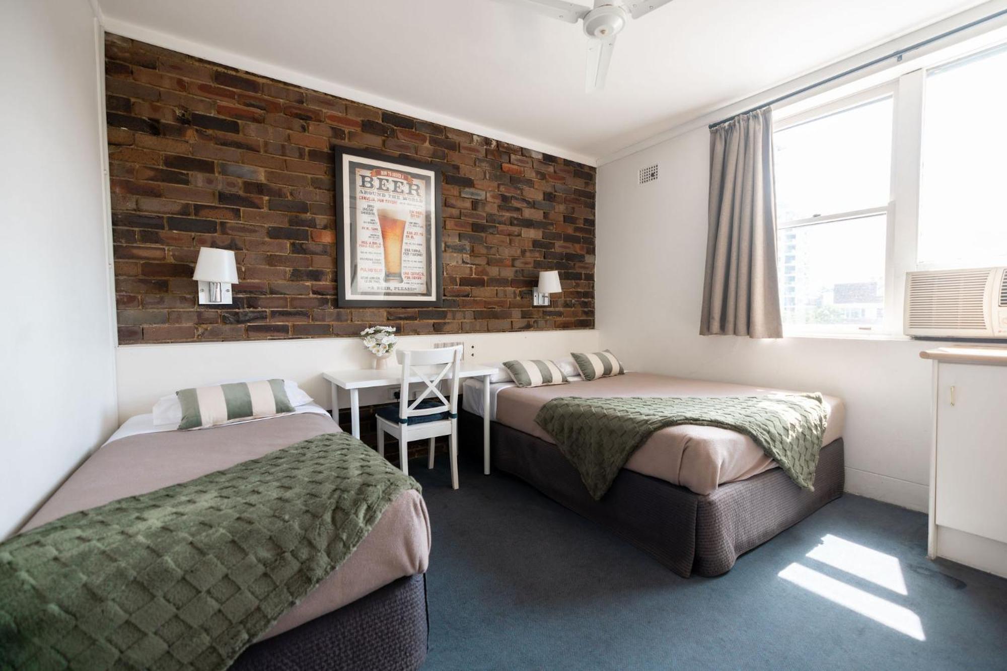 Hornsby Inn Екстериор снимка