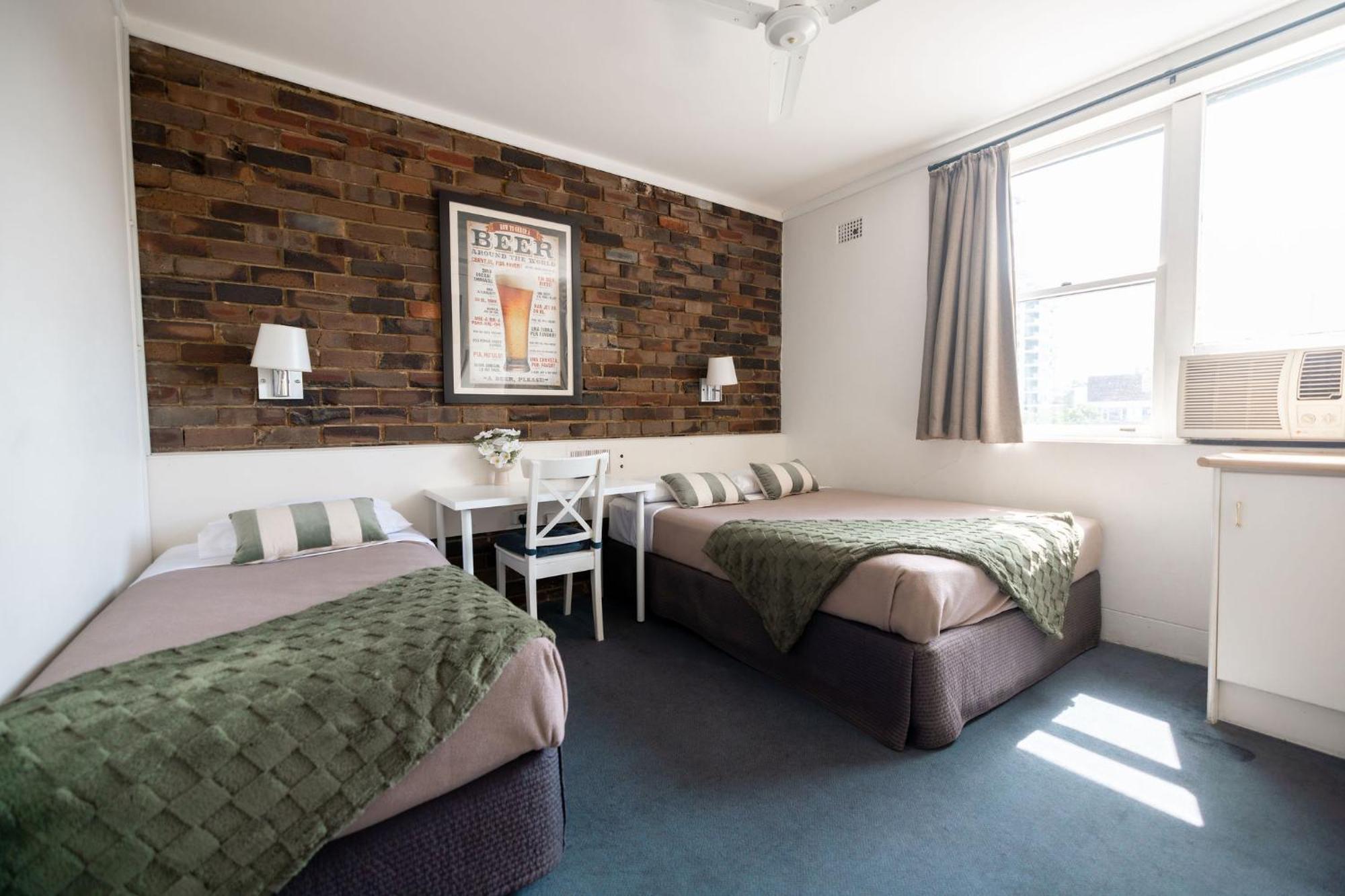 Hornsby Inn Екстериор снимка