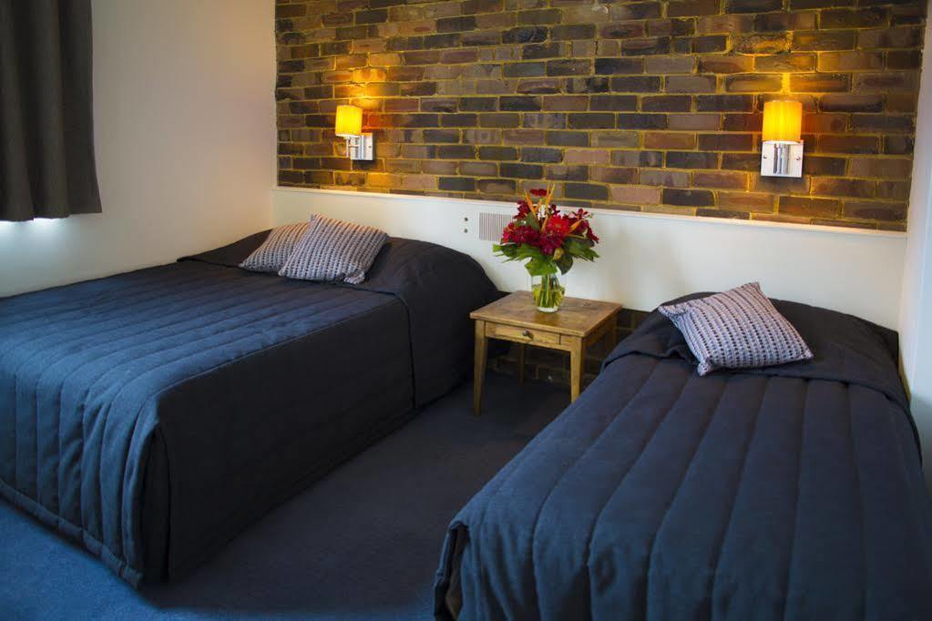 Hornsby Inn Екстериор снимка