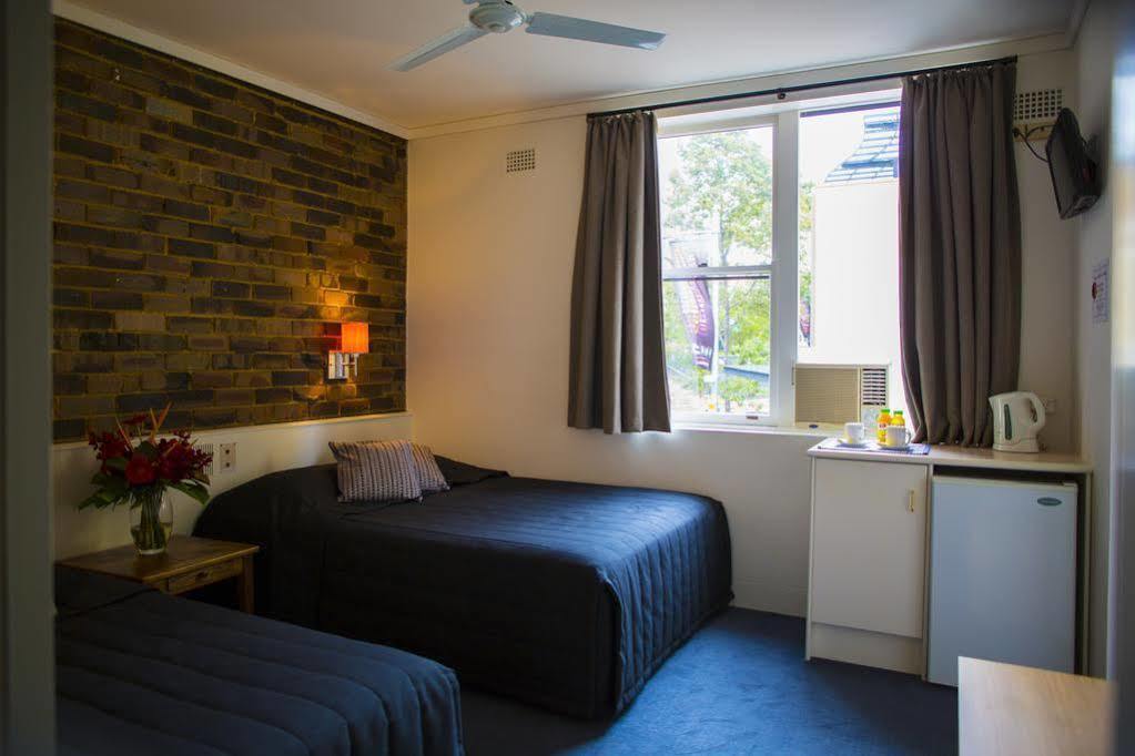 Hornsby Inn Екстериор снимка
