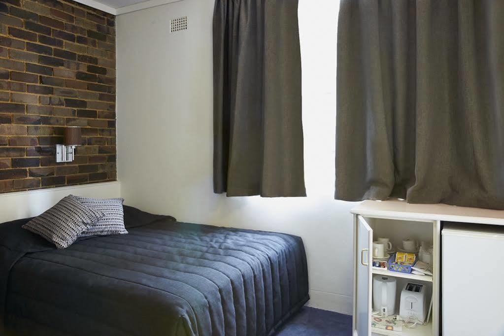 Hornsby Inn Екстериор снимка
